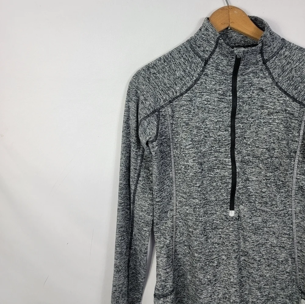 Athleta size Small Women's Pullover